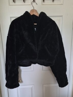 Vintage Contempo Casuals 90s Black Faux Fur Cropped Bolero Jacket - M